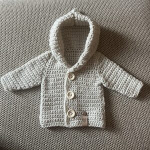 Newborn Crochet Hoodie – Handmade Wool Baby Jacket (0–3 Months)